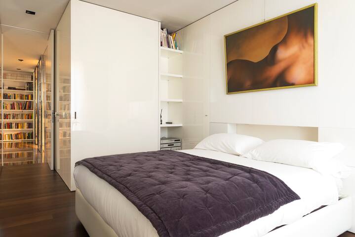 Magenta Luxury 3BR I Hacca Collection gallery image 4