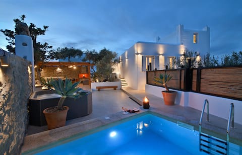 Villa Mykonos Heaven - Sea View & Outdoor Hot Tub