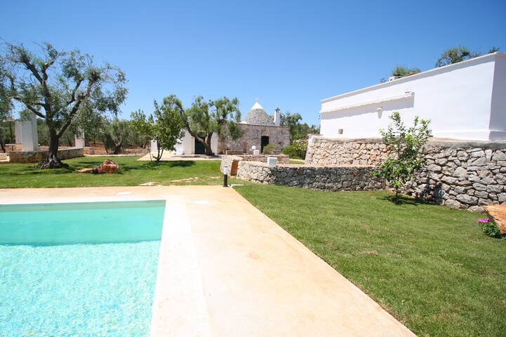 Trullo Maria Teresa – private swimming pool gallery image 4