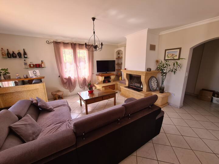 Villa 6 Personnes Avec Piscine Et Vue Sur Calvi - Calvi