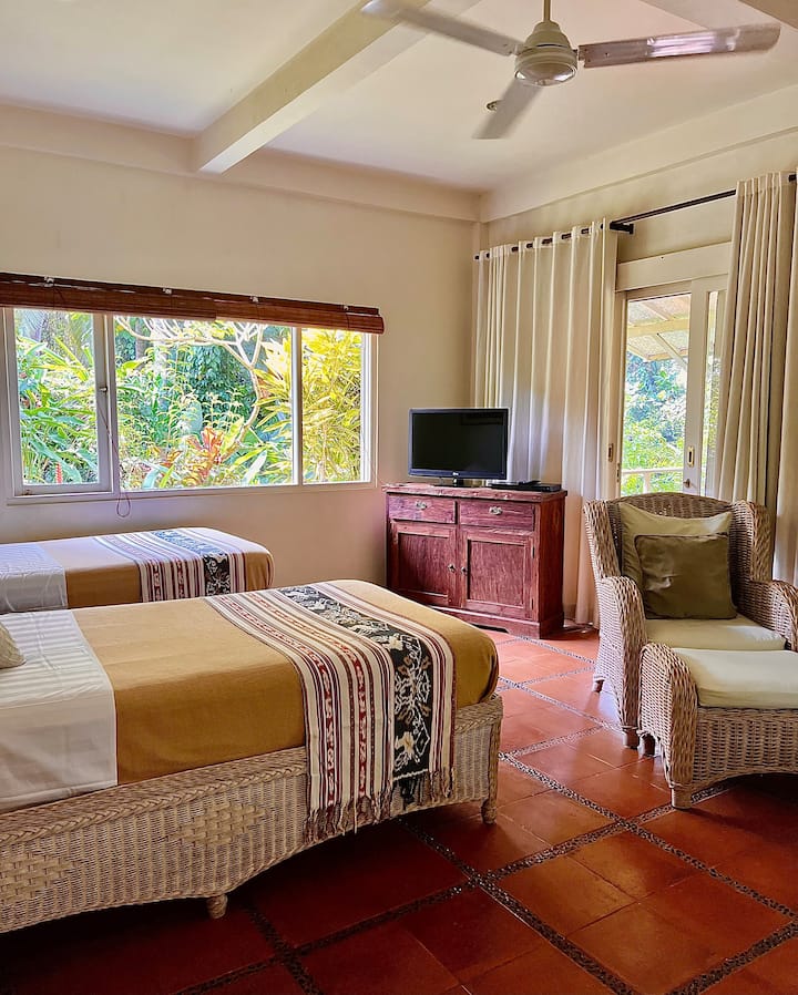 The Garden Cottage, Ubud, Quaint 2 Br Villa - Ubud