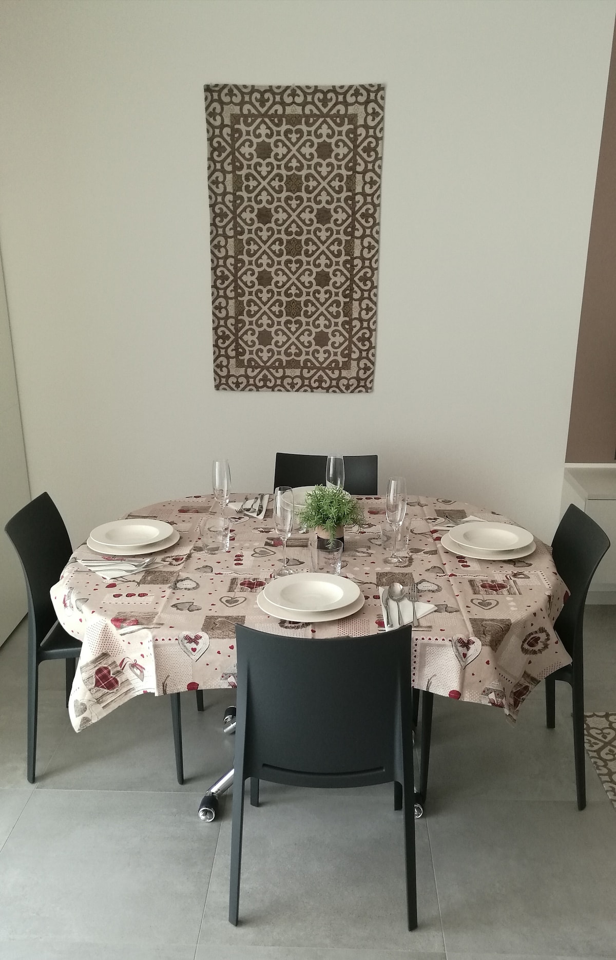 Top performing Airbnb: Design Apartment n. 41 in Trento
