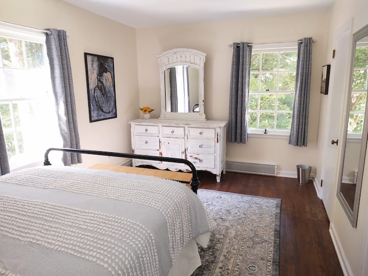 Bračni krevet (širine 150 – 179 cm)