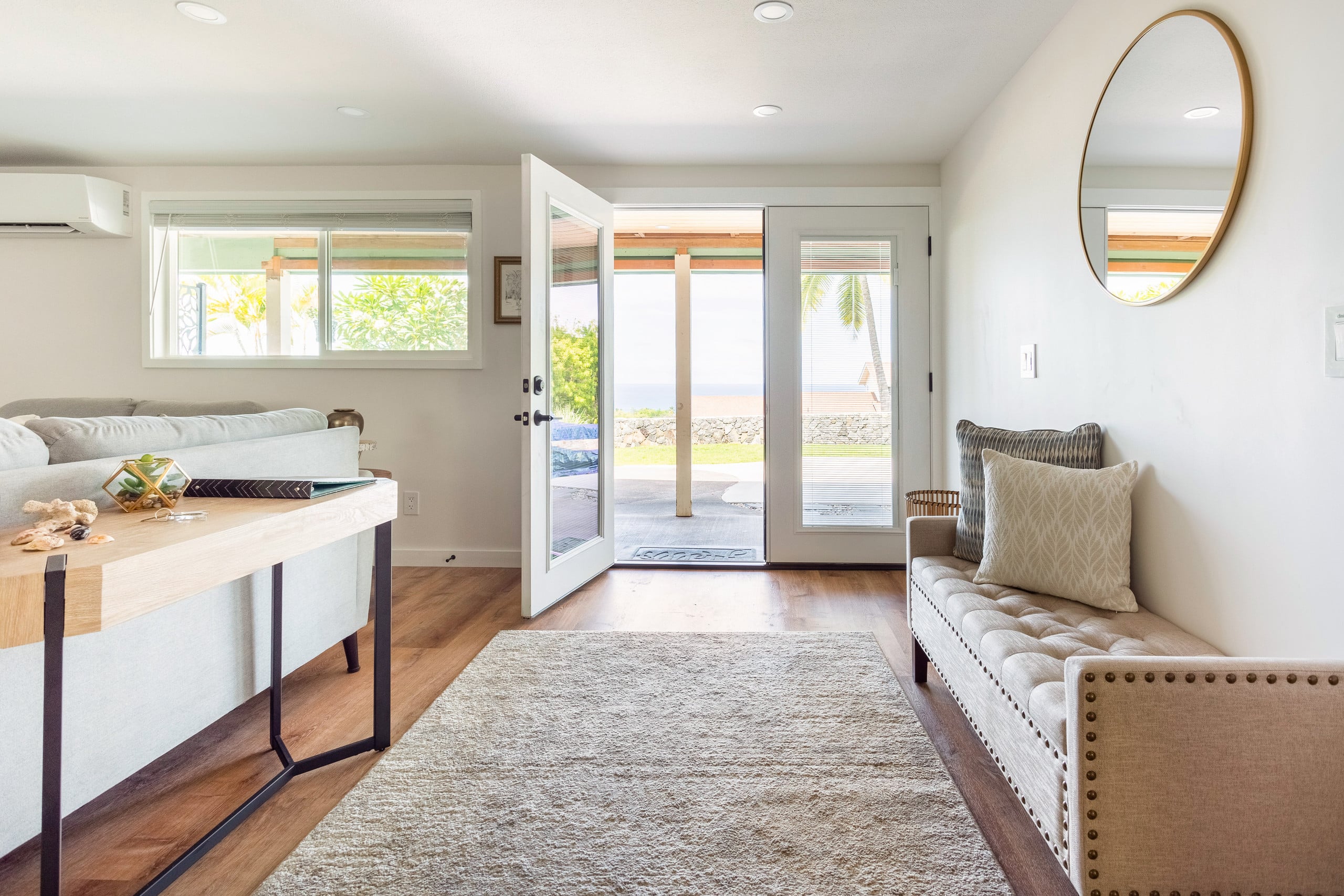 Hale 'Io • Remodeled 2/2 Luxury • AC • Ocean View - Image 4