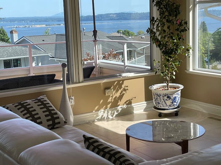 Ocean Inn - White Rock