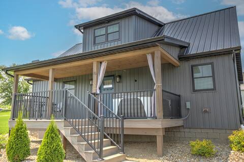 Luxury 2 Bed Bath Cottage With Private Hot Tub