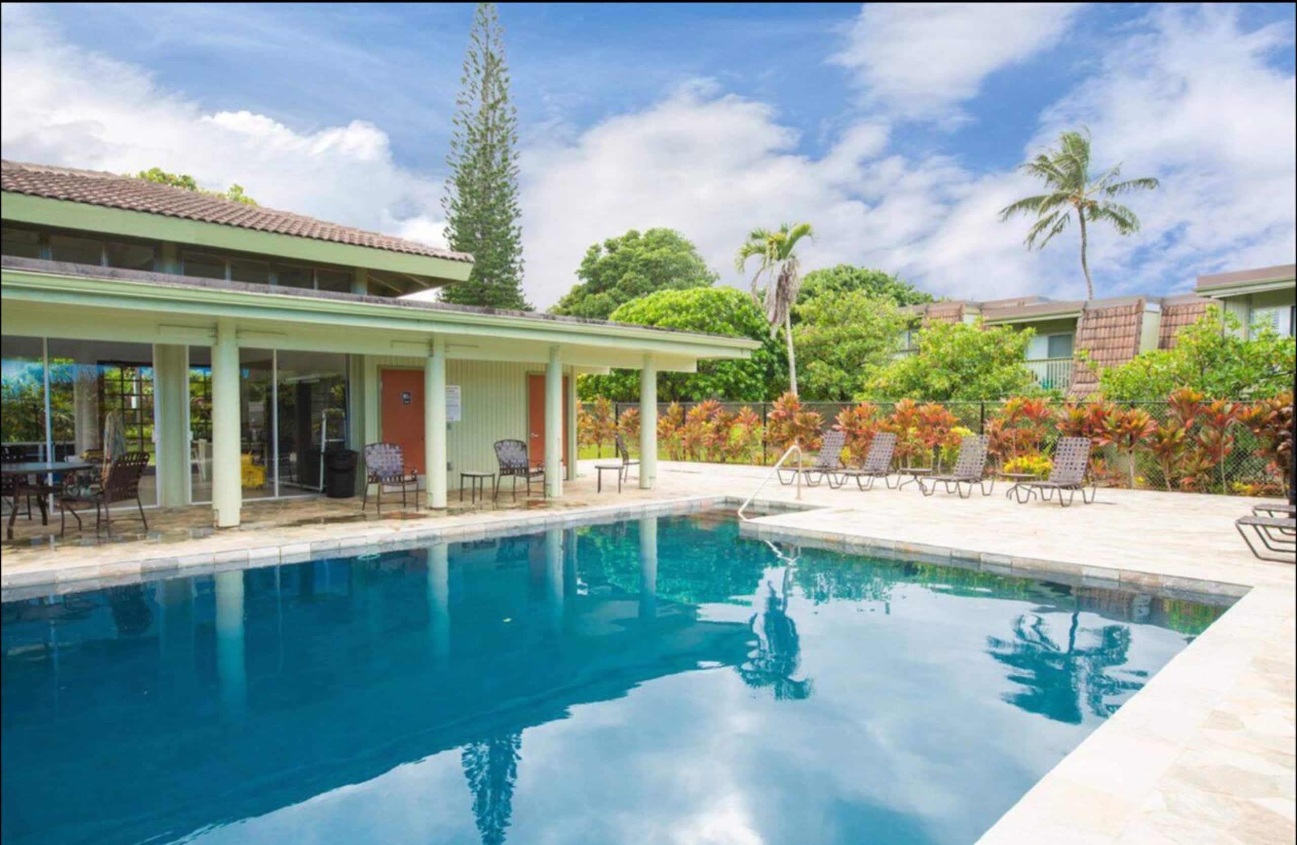 Townhouse in Princeville · ★4.9 · 3 bedrooms · 4 beds · 3 private baths - Image 38