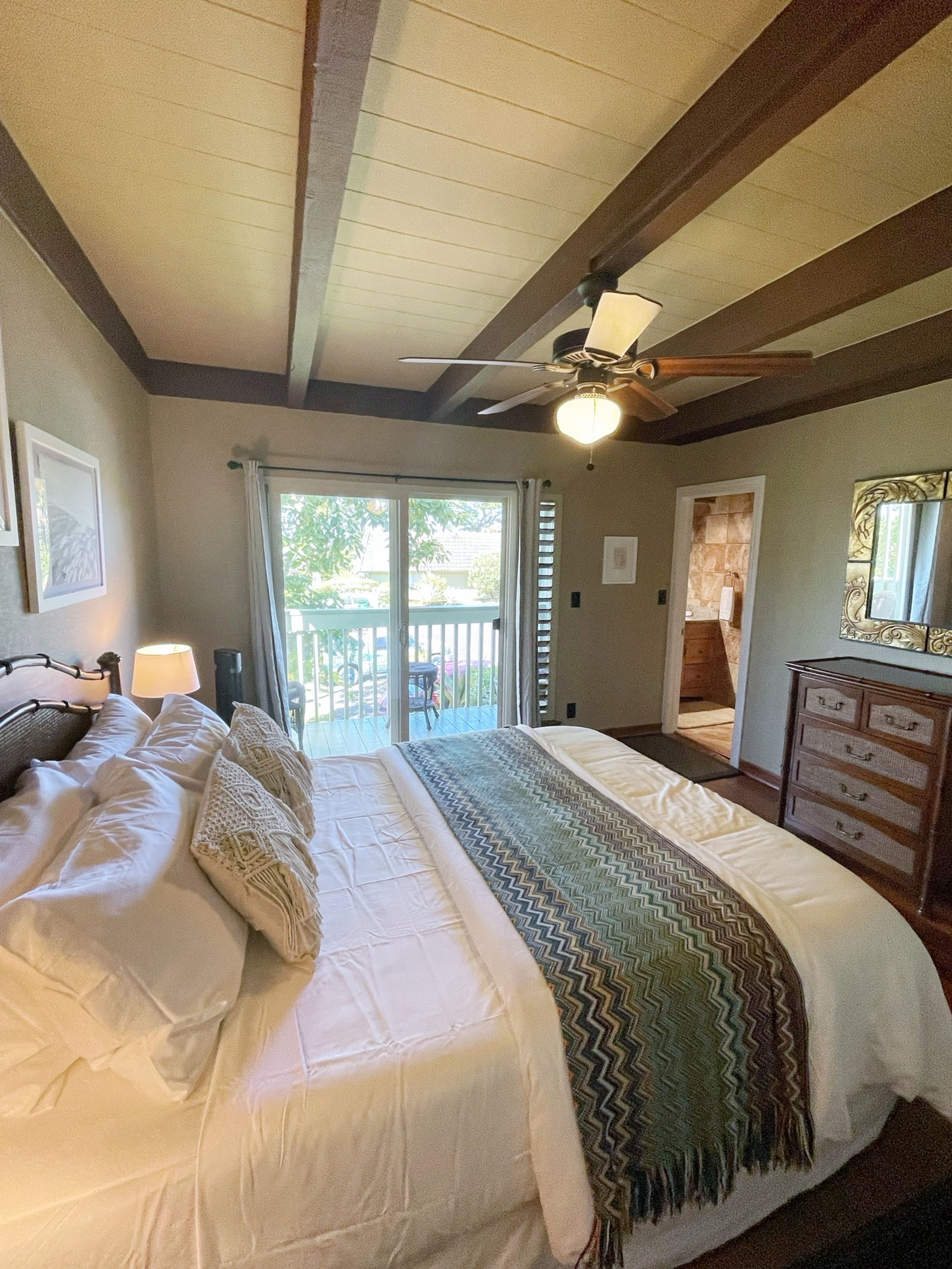 Townhouse in Princeville · ★4.9 · 3 bedrooms · 4 beds · 3 private baths - Image 15