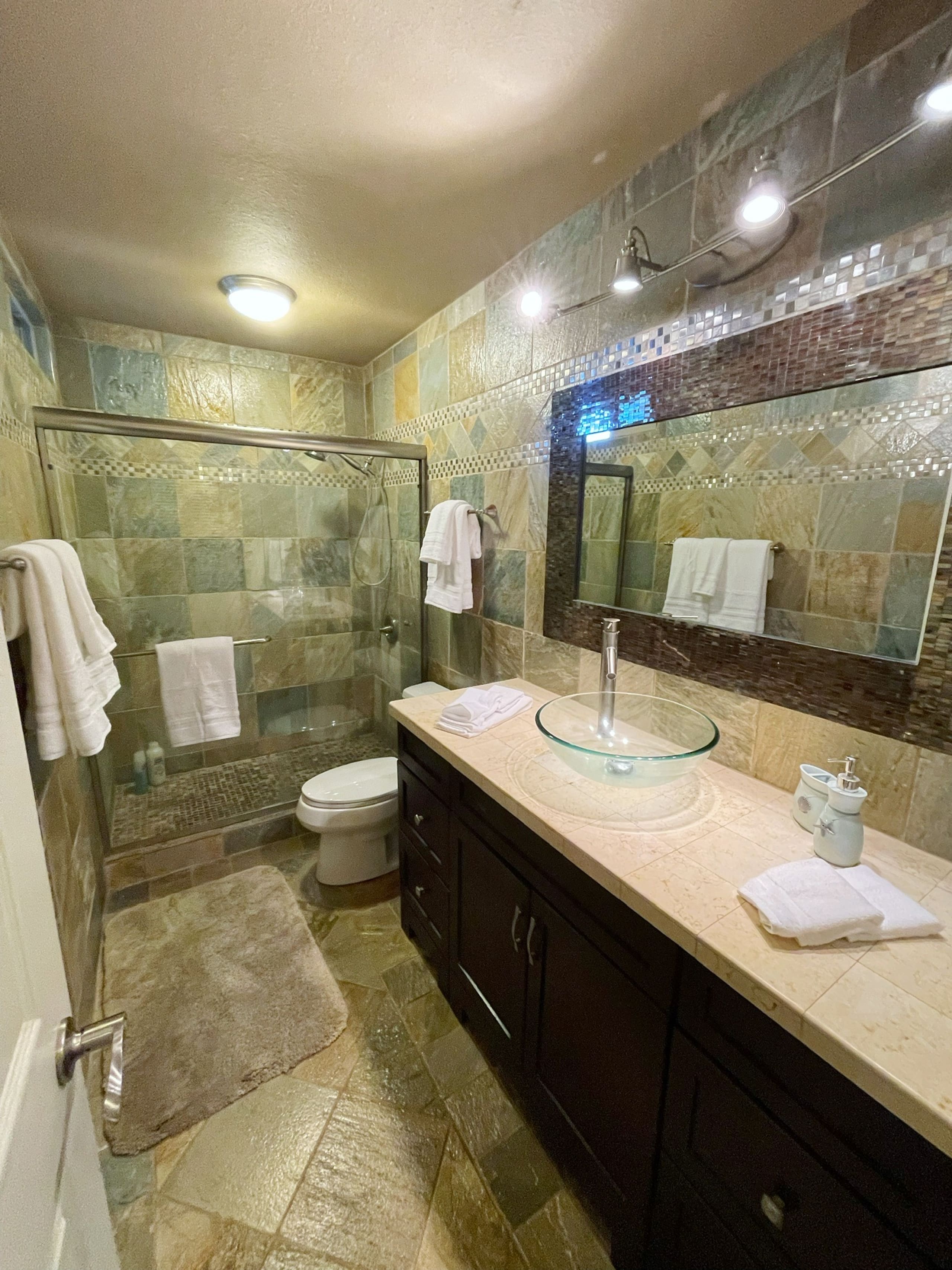 Townhouse in Princeville · ★4.9 · 3 bedrooms · 4 beds · 3 private baths - Image 24