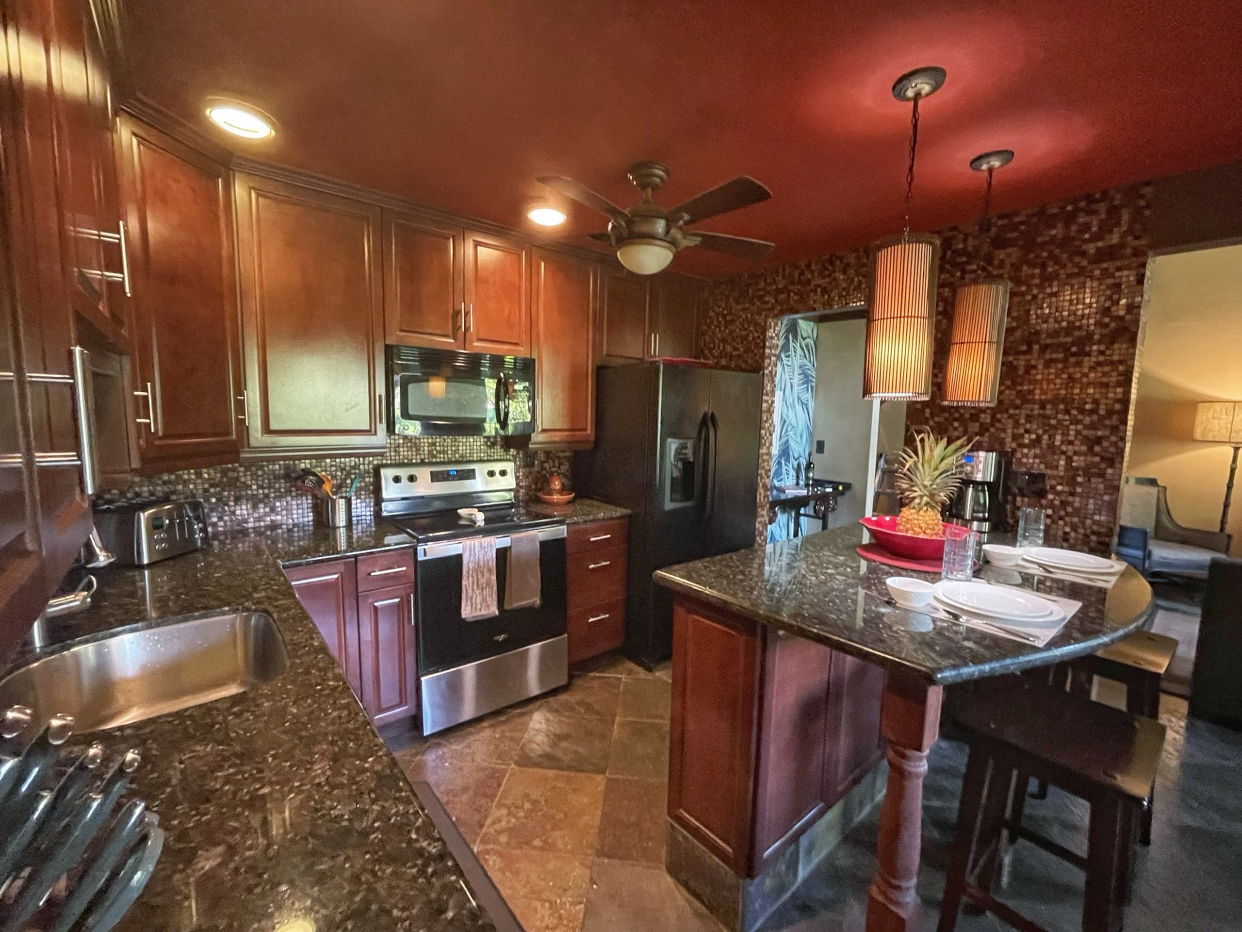 Townhouse in Princeville · ★4.9 · 3 bedrooms · 4 beds · 3 private baths - Image 8