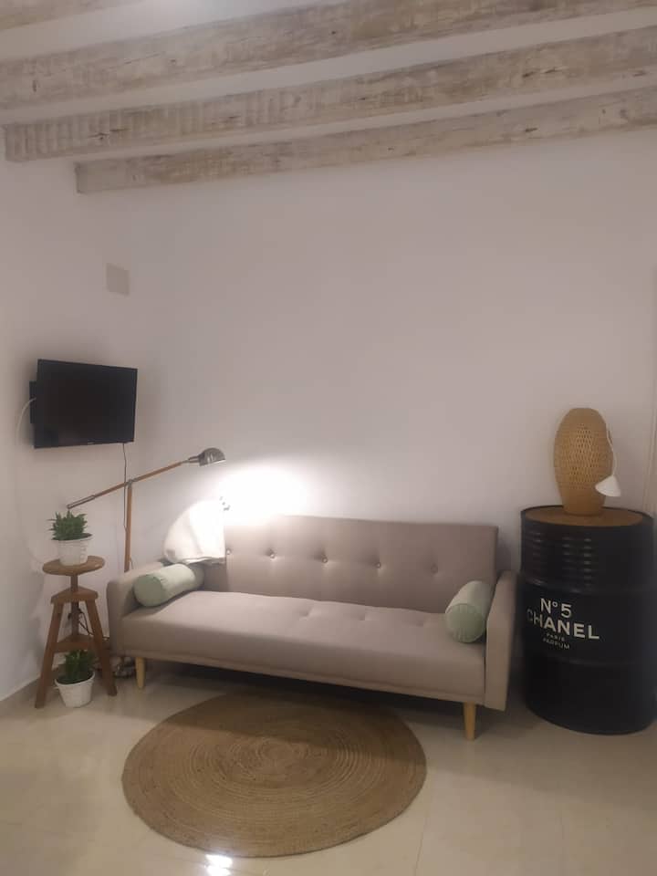 El Castellet.fantástica Casita De Pueblo Ibicenca. - Dénia