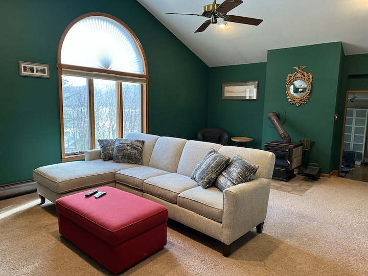 Comfy Country House In The City. - Ithaca, NY