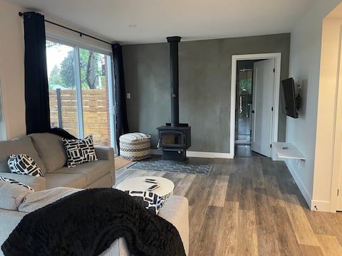 Urban suite and Spa + SKI CITQ permit # 309930