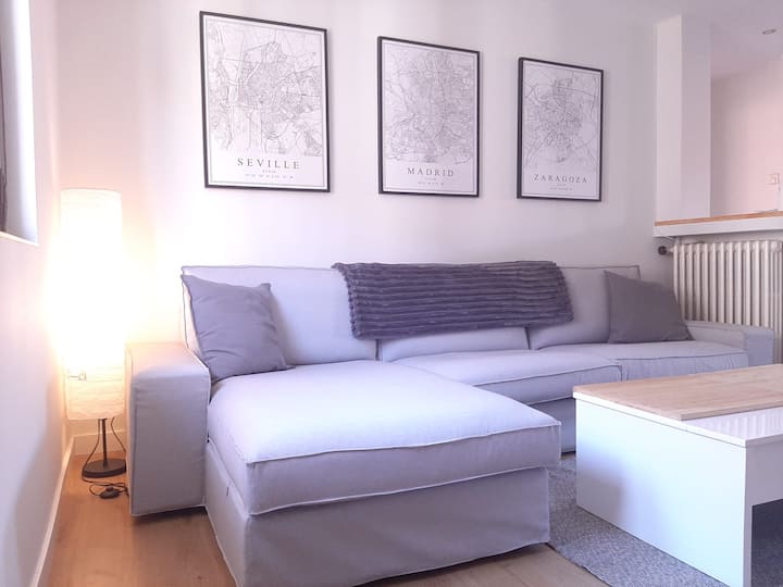 Modern Apartment In City Center - Garray