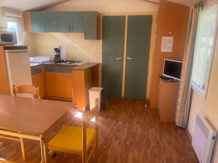 Charmant Mobile Home Climatisé, Piscine - Digne-les-Bains