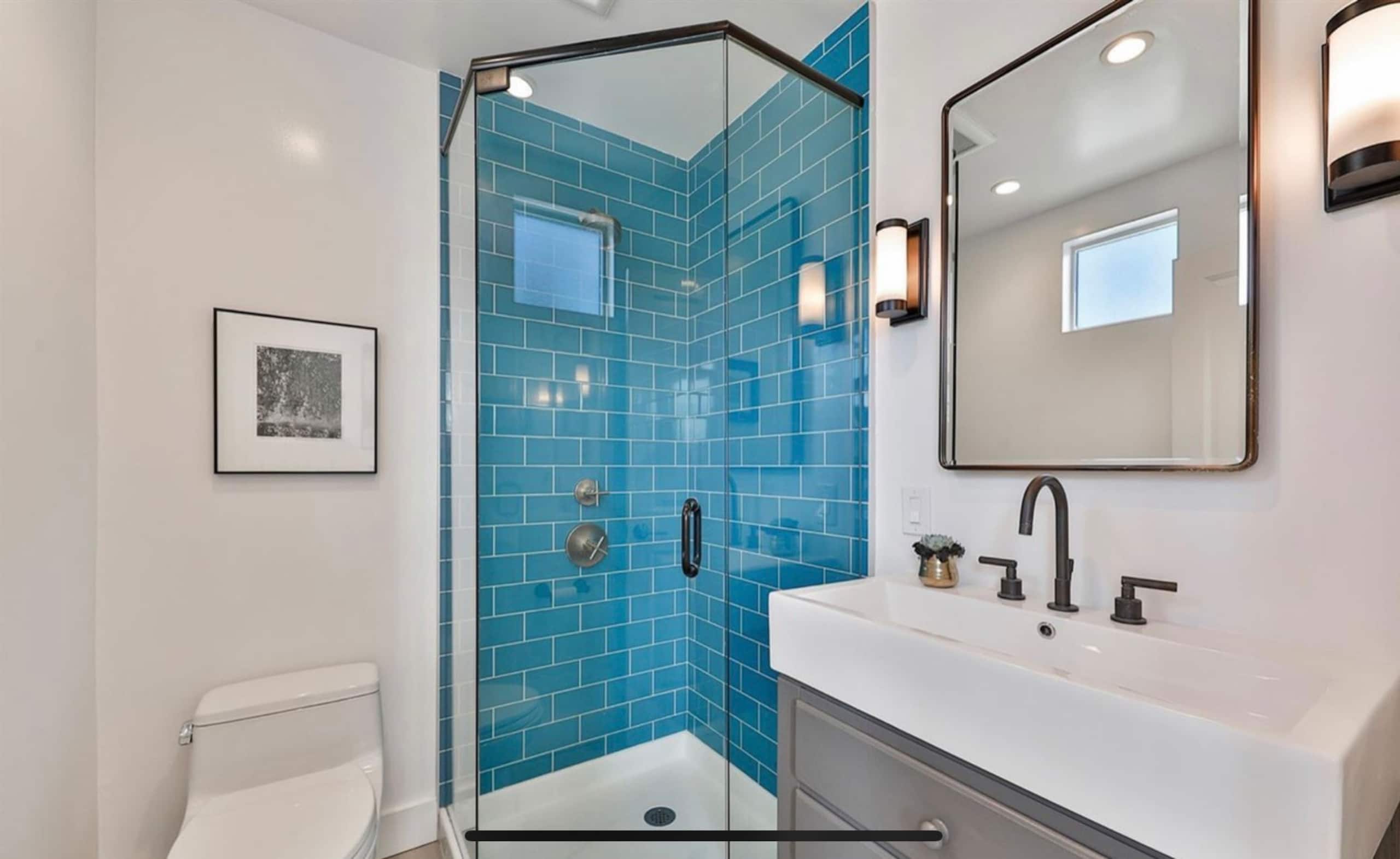 Home in San Francisco · ★4.92 · 3 bedrooms · 3 beds · 3 baths - Image 15