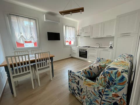 Blue Hook House-Casa Vacation Near the Sea 2°P