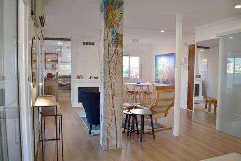 Penthouse Artist Loft + parking