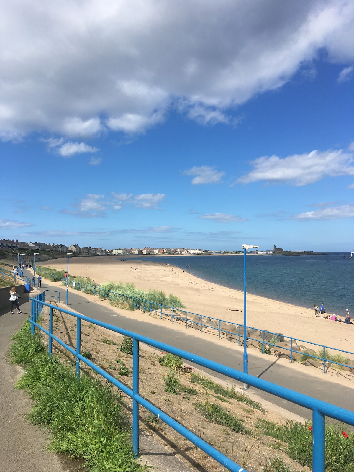 Top Airbnb: Seaglass Cottage, 50m to beach, dog friendly in Newbiggin By The Sea
