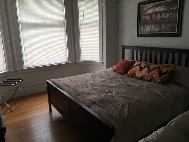 Kings Landing! gallery image 3