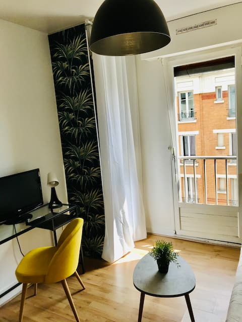 Top Airbnb: PARIS apartment 5 minutes away (Aubervilliers) in Aubervilliers