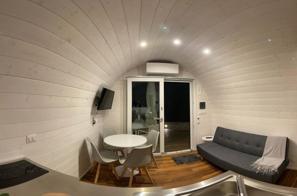 Airbnb performant: the little house - flower house, Raito à Vietri Sul Mare