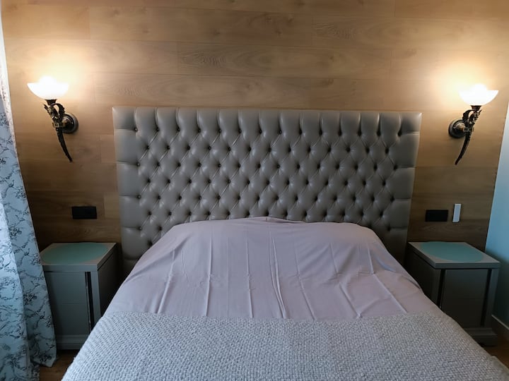 Slaapkamer. tweepersoonsbed