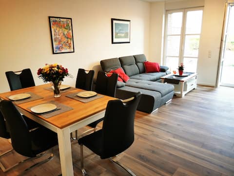 Apartment with garden on historic Heskeshof