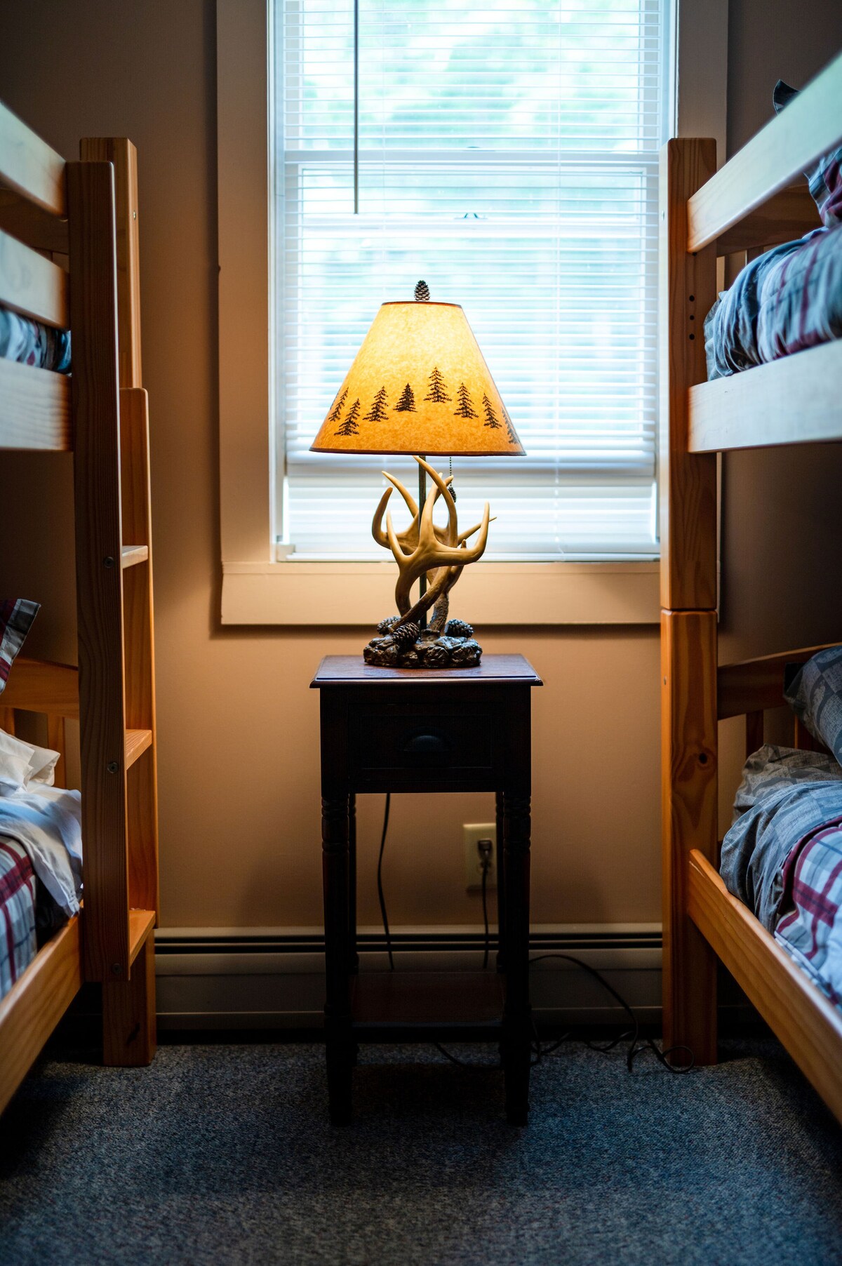 Bedroom with 2x bunk-beds