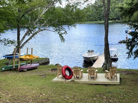 Peaceful 5 bedroom 4.5 bath waterfront house