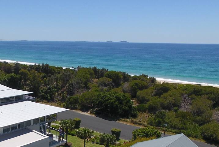 The Love Nest – Luxury Beach Retreat at Hawks Nest gallery image 3