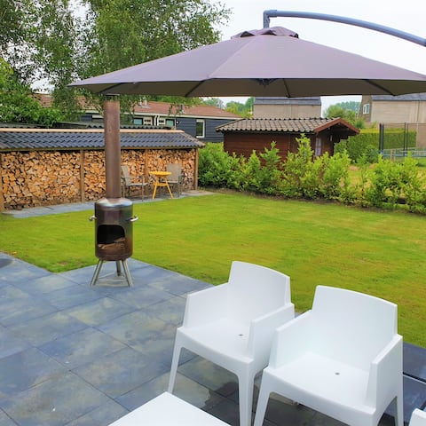 6-person recreational home in Grou
