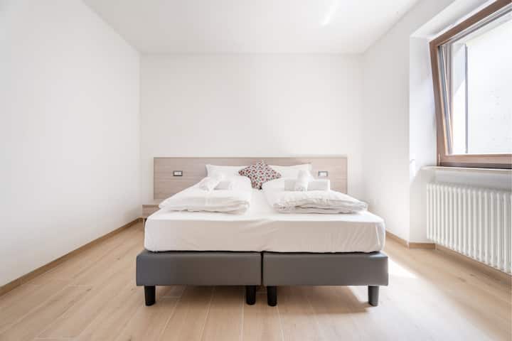 Camera da letto nr 2 - possibilità di 2 singoli o 1 matrimoniale