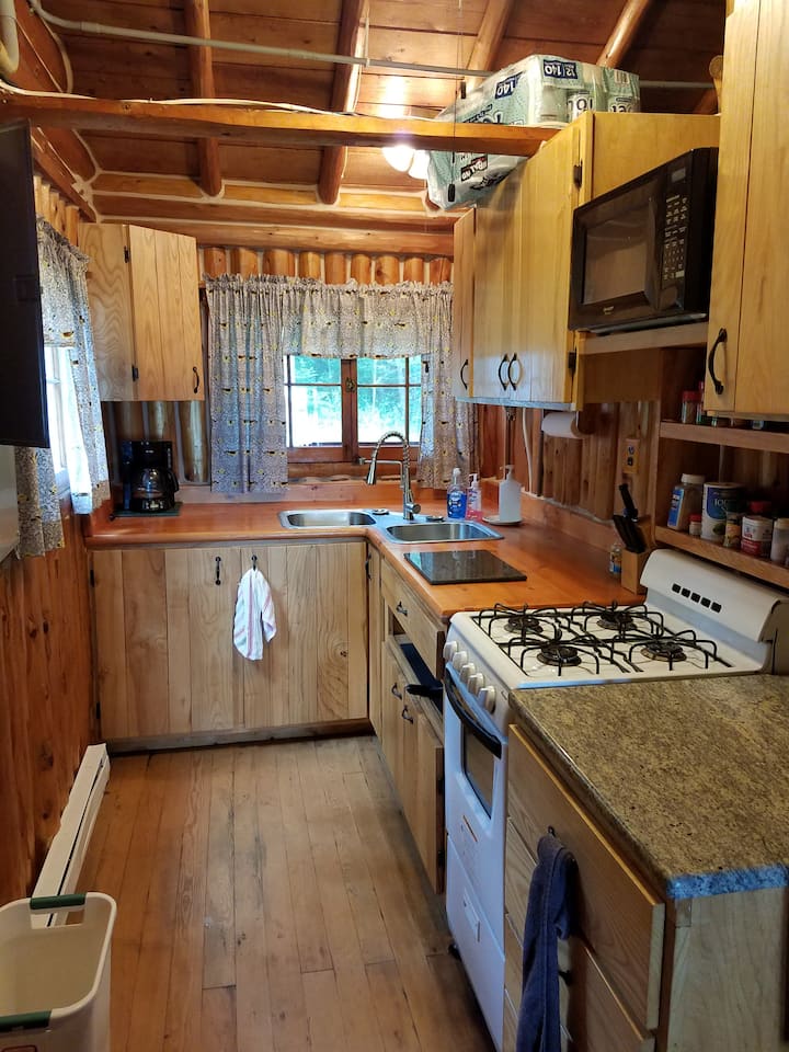 Top 8 Airbnb Vacation Rentals In Drummond, Michigan Updated 2024