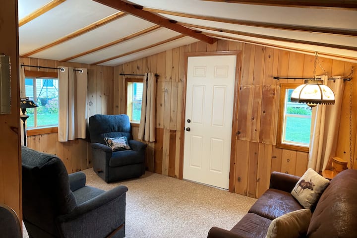 Farm Island Lk-entire Cabin, Loaf N Leisure Resort - Minnesota