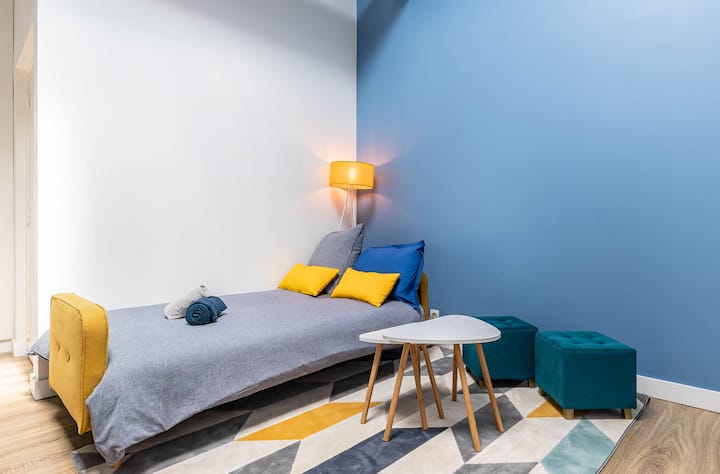 Диванът може да се превърне в единично легло