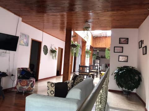 Beautiful Central House in Santa Rosa de Cabal