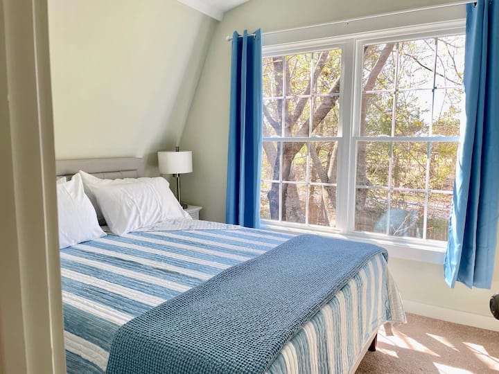 спална соба бр. 1 во куќата за превоз.