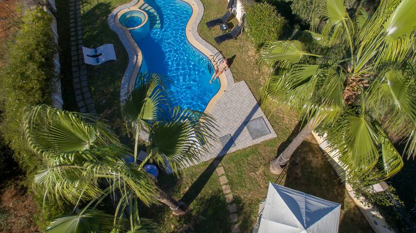 Villa Ifigeneia Retreat | Indoor Hot Tubs gallery image 3