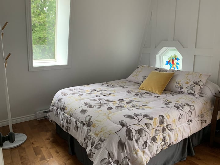 Chambre #2 (mbretëreshë e ndriçuar)