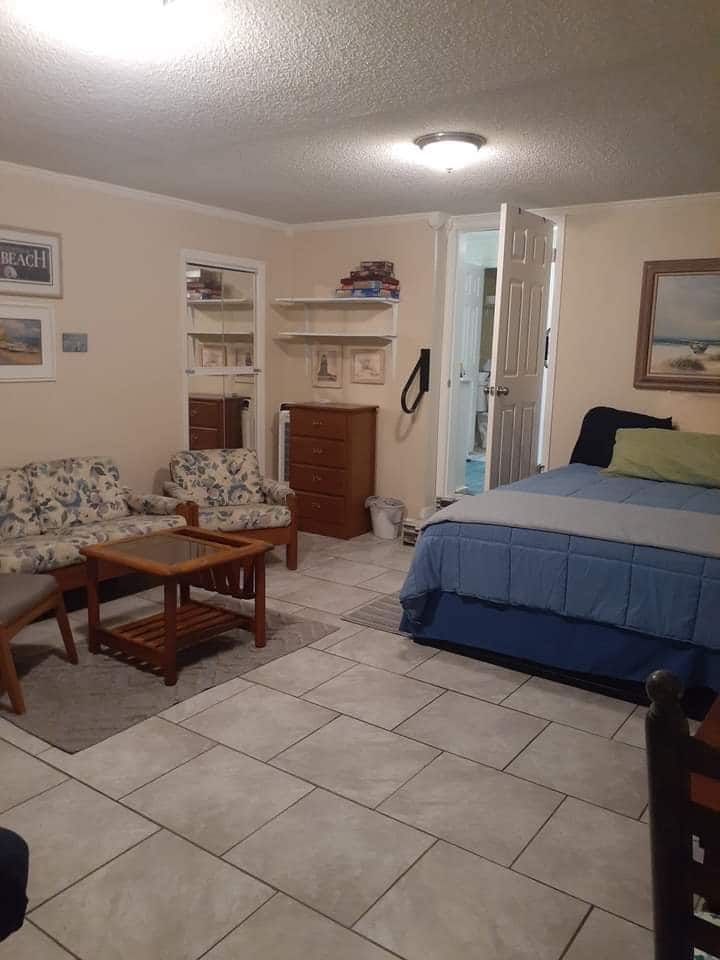 The Flip Flop Flat Guest suites for Rent in Largo, Florida, United States Airbnb