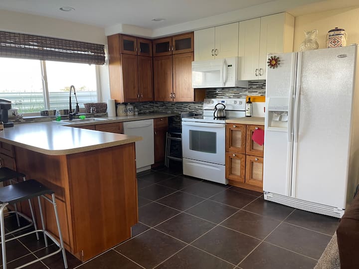 Roger's Retreat Apartment with spacious views Apartments for Rent in