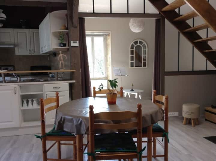 Au Repos Du Carrier - Correze