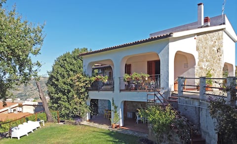 Luxury panoramic apartment with whirlpool