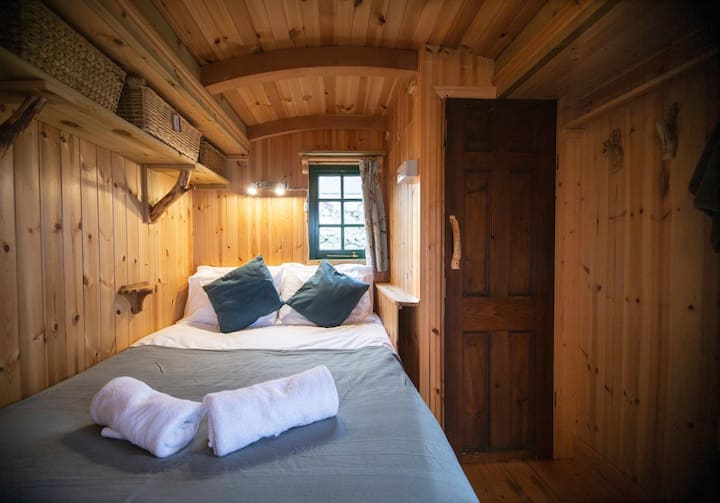 Delightful Shepherd's Hut 10 Mins Gairloch Beach - Skye