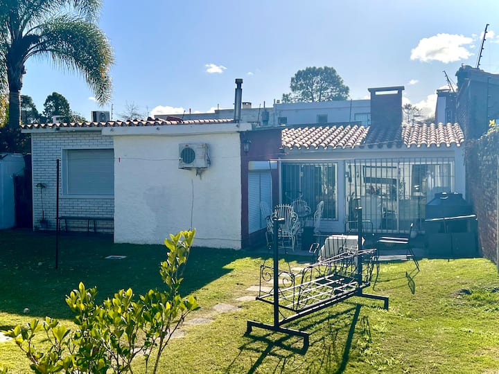 Nice apartment in Carrasco near the airport Guest suites for Rent in