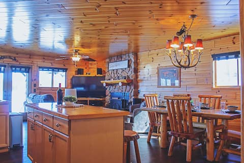 🐻🐾Big Bear Lodge 🐾🐻 On the Lake w/Private Beach🏖!