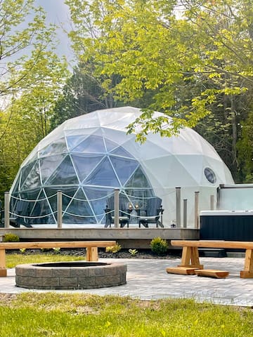 Geodome water view stay on Grand Manan Island