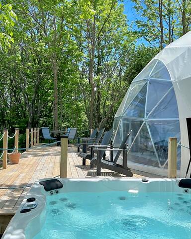 Geodome water view stay on Grand Manan Island gallery image 2