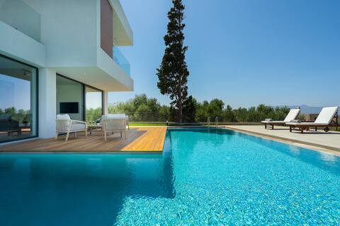 Ostria Villa, pirgos-villas, Ηeated pool, sea view